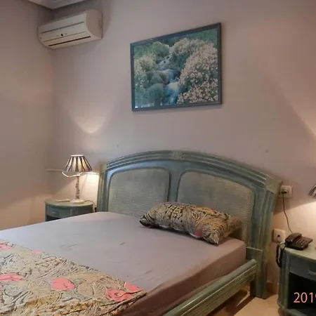 Apartamento Roy Вера